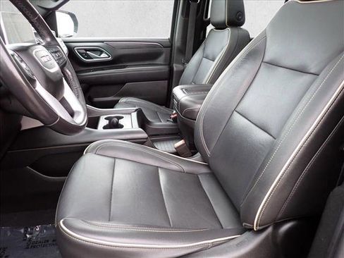 Used 2021 GMC Yukon SLT w/ SLT Premium Package AWD/4WD image 15