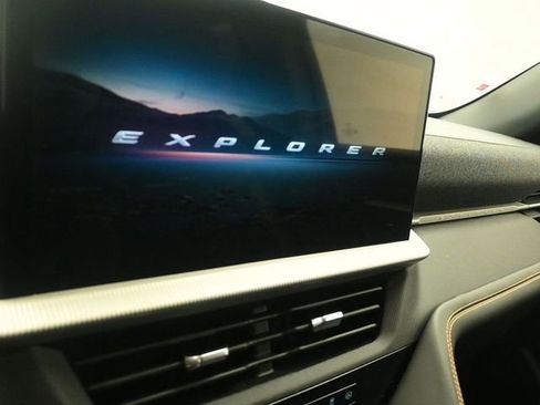 New 2026 Ford Explorer Tremor image 17