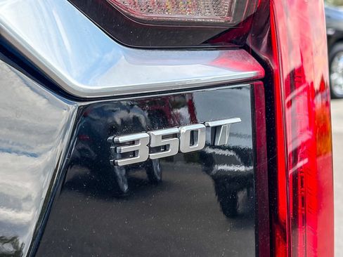Certified 2025 Cadillac XT6 Luxury FWD image 6