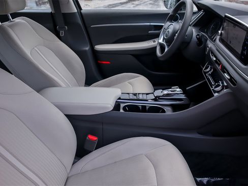 Used 2023 Hyundai Sonata SEL image 20