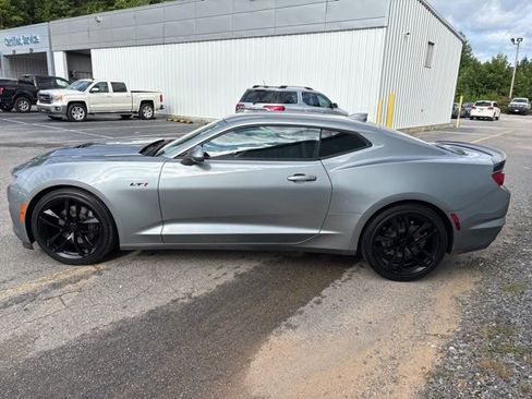 Used 2023 Chevrolet Camaro LT image 8