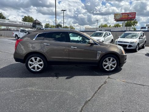 Used 2015 Cadillac SRX Performance w/ Driver Awareness Package AWD/4WD image 3