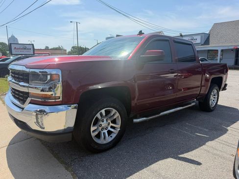 Used 2017 Chevrolet Silverado 1500 LT w/ All Star Edition AWD/4WD image 1