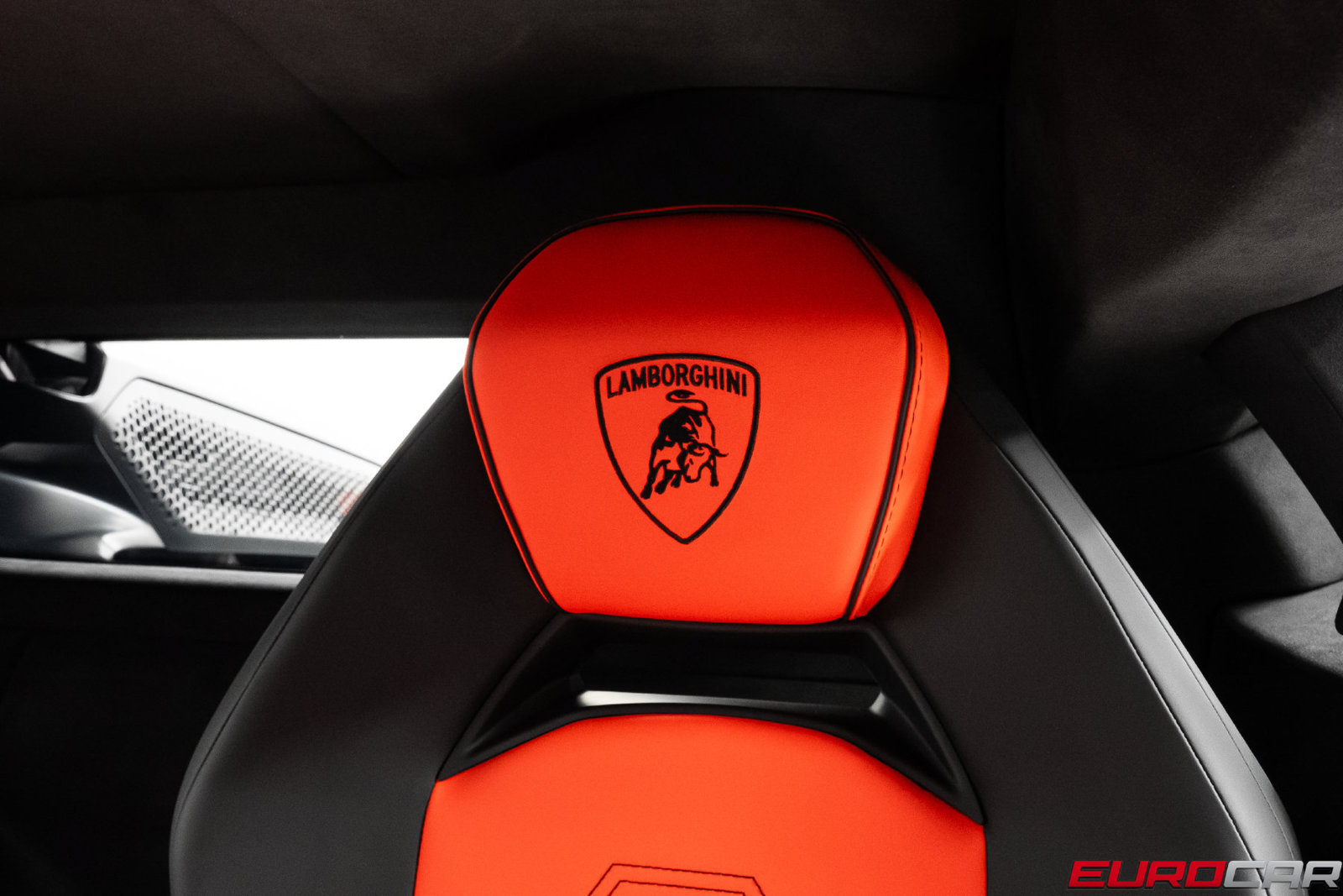 Used 2025 Lamborghini Revuelto AWD/4WD image 50