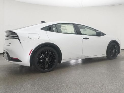 New 2026 Toyota Prius Plug-In Hybrid image 21