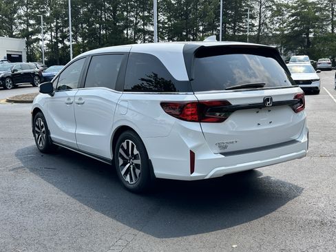 Used 2026 Honda Odyssey EX-L image 12