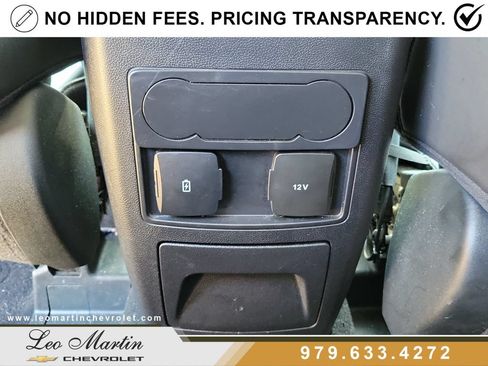 Used 2023 Ford Explorer XLT w/ Equipment Group 202A RWD image 12