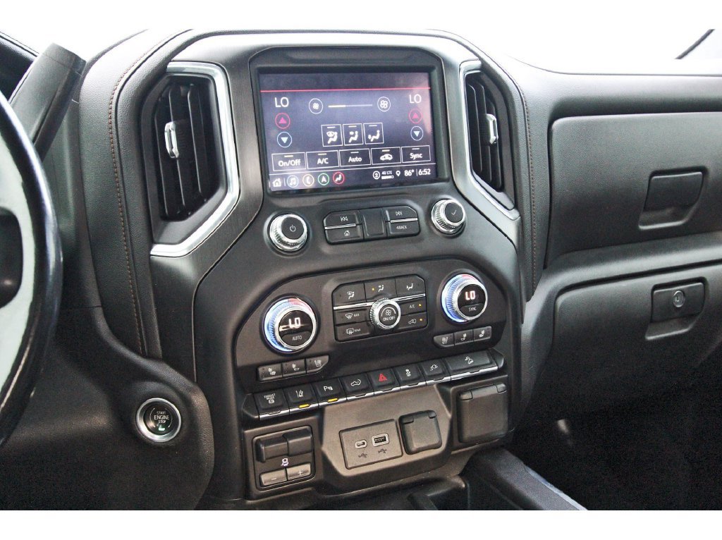 Used 2021 GMC Sierra 2500 AT4 w/ AT4 Premium Plus Package AWD/4WD image 29