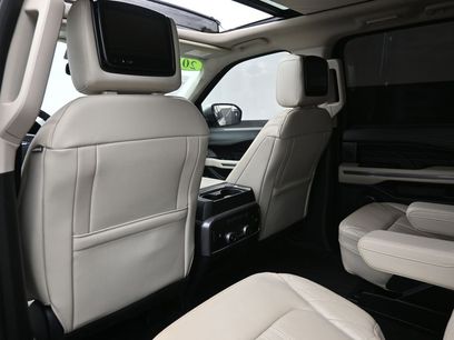Used 2021 Ford Expedition Platinum