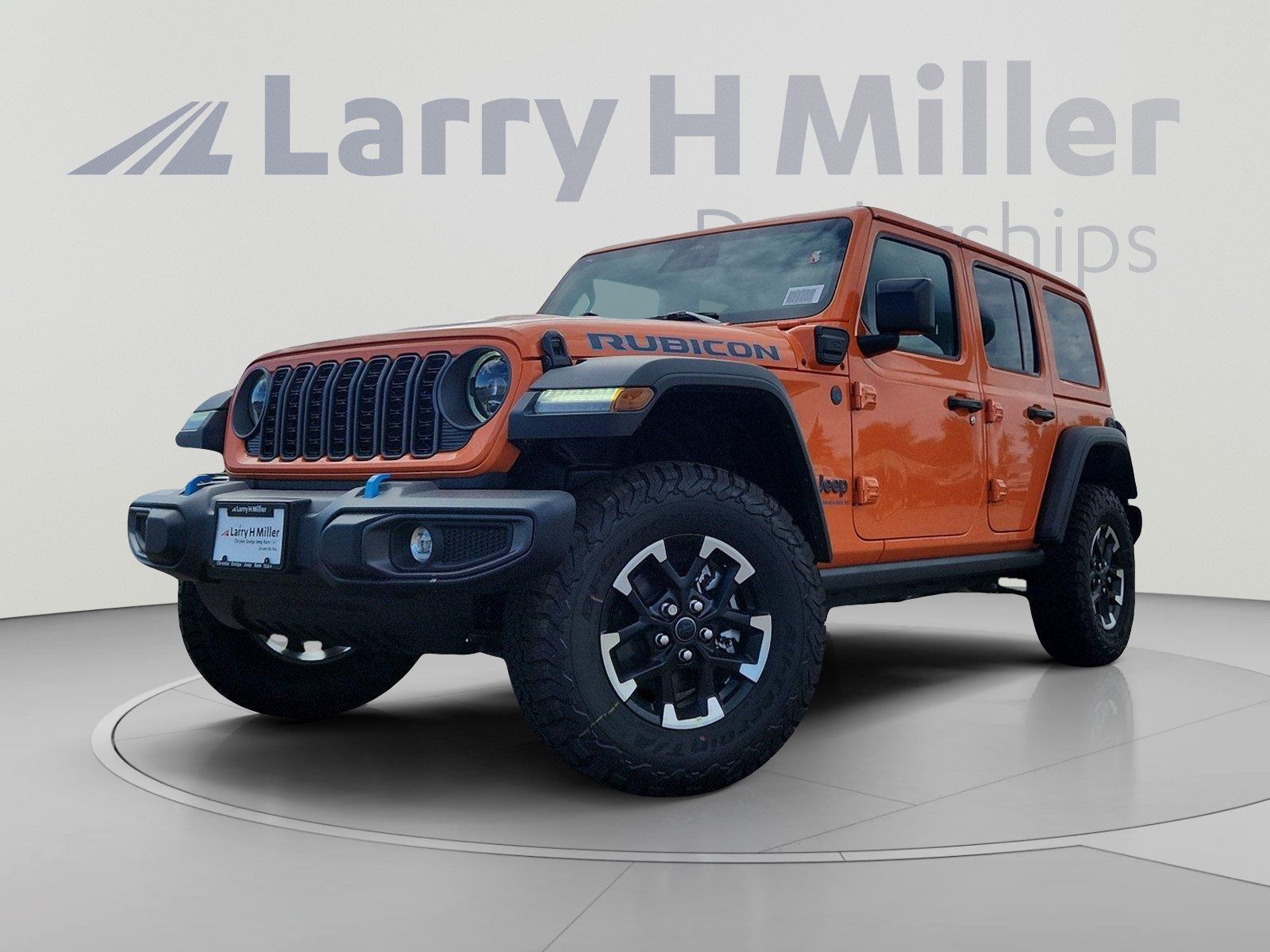 New 2025 Jeep Wrangler Unlimited Rubicon 4xe w/ Convenience Group AWD/4WD image 1