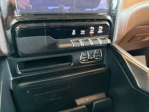 Used 2021 RAM 1500 Limited AWD/4WD image 36