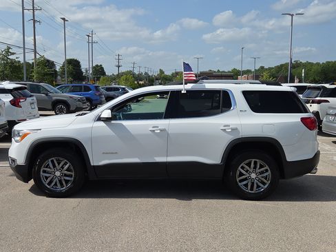Used 2017 GMC Acadia SLT FWD image 6