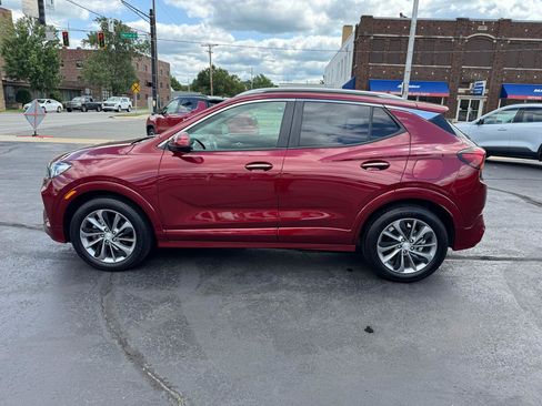 Used 2023 Buick Encore GX Select w/ Sport Touring Package FWD image 8