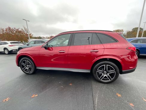 Certified 2025 Mercedes-Benz GLC 300 4MATIC image 8