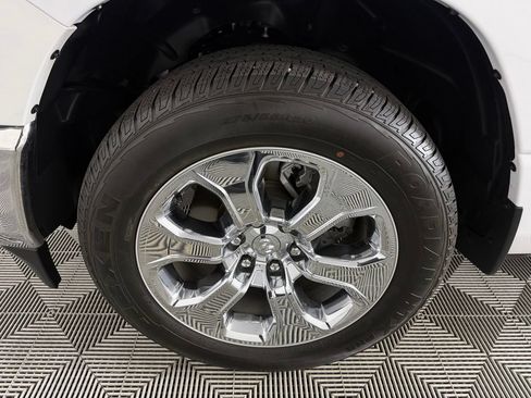 Used 2024 RAM 1500 Big Horn AWD/4WD image 12