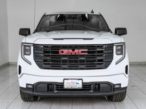 Used 2022 GMC Sierra 1500 Elevation AWD/4WD image 3