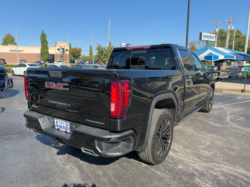 Used 2022 GMC Sierra 1500 Denali w/ Denali Premium Package AWD/4WD image 7