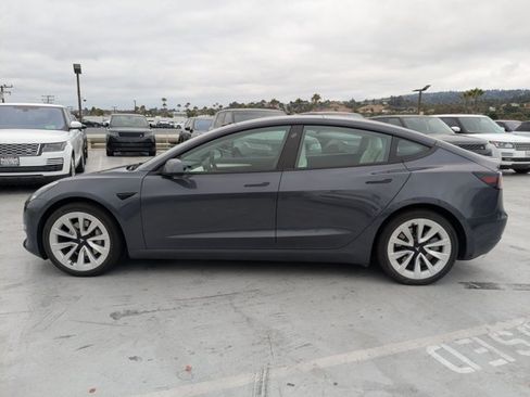 Used 2022 Tesla Model 3 Long Range AWD/4WD image 8