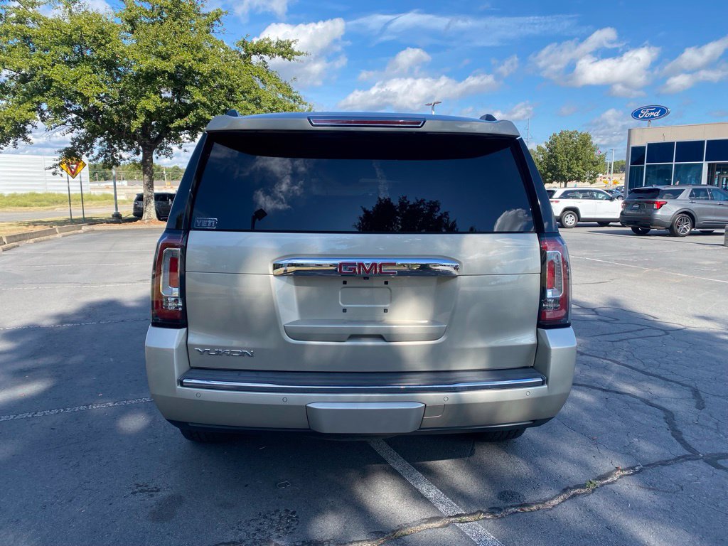 Used 2016 GMC Yukon Denali w/ Open Road Package AWD/4WD image 6