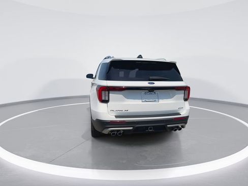 Used 2025 Ford Explorer Platinum w/ Ultimate Package AWD/4WD image 7