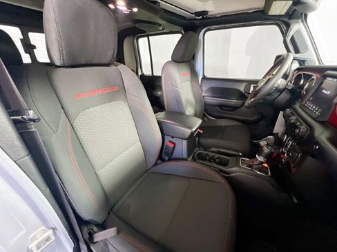 Used 2023 Jeep Gladiator Rubicon image 31