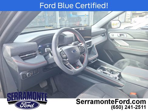 Used 2025 Ford Explorer ST w/ Sun And Sound Package AWD/4WD image 8