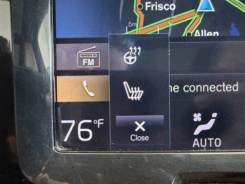 Used 2018 Volvo XC60 T8 Inscription w/ Vision Package image 28