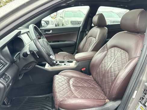 Used 2017 Kia Optima SX image 19