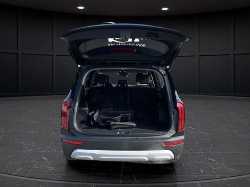 Used 2020 Kia Telluride LX image 13