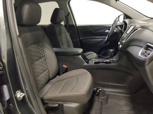 Used 2021 Chevrolet Equinox LT FWD image 21
