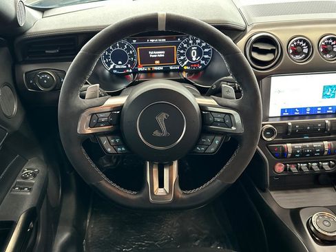 Used 2022 Ford Mustang Shelby GT500 w/ Technology Package RWD image 14