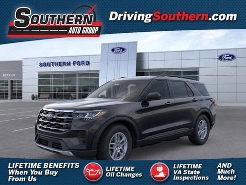 New 2026 Ford Explorer Active AWD/4WD image 1