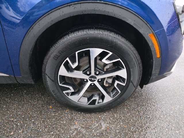 Certified 2023 Kia Sportage EX AWD/4WD image 12