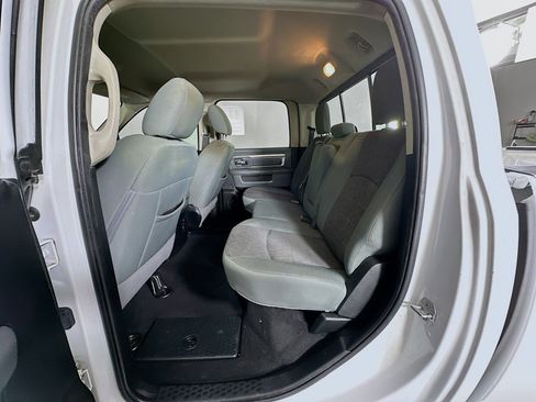 Used 2018 RAM 1500 Big Horn AWD/4WD image 25