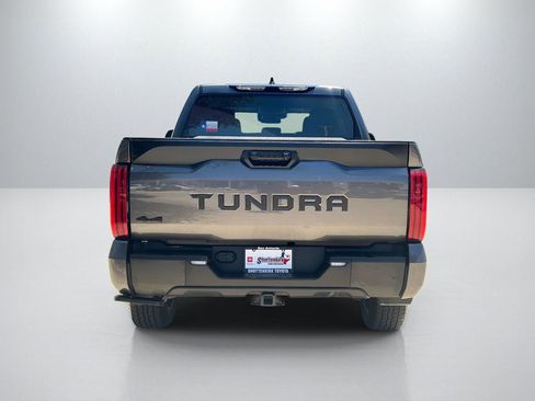 Used 2024 Toyota Tundra SR5 AWD/4WD image 39