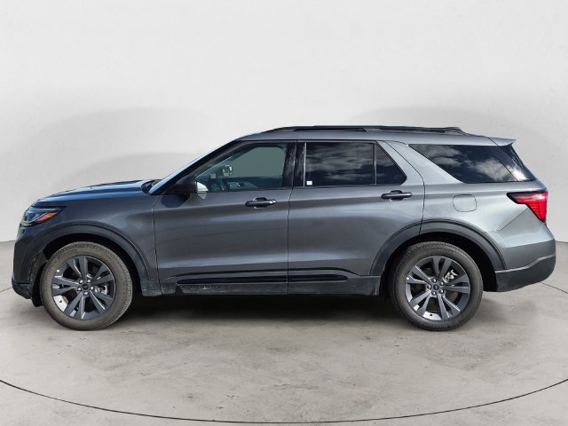 Certified 2026 Ford Explorer Active w/ Active Comfort Package AWD/4WD image 8