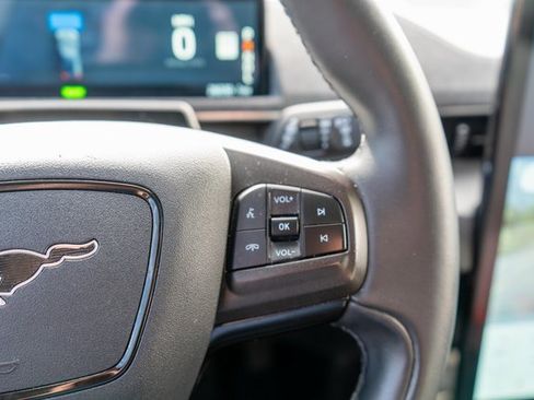 Used 2021 Ford Mustang Mach-E Premium image 28