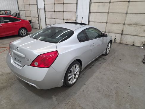 Used 2012 Nissan Altima 3.5 SR image 17