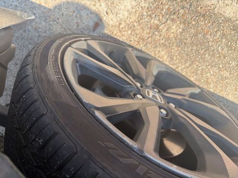 Used 2018 Honda Civic Sport image 9