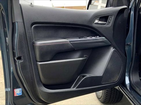 Used 2020 GMC Canyon All Terrain w/ Trailering Package image 37