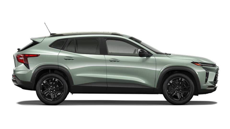 New 2026 Chevrolet Trax ACTIV w/ Sunroof Package FWD image 5