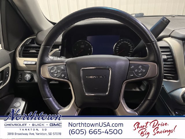 Used 2019 GMC Yukon XL Denali w/ Denali Ultimate Package AWD/4WD image 14