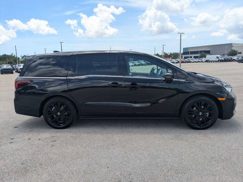 Used 2025 Honda Odyssey Sport-L image 4