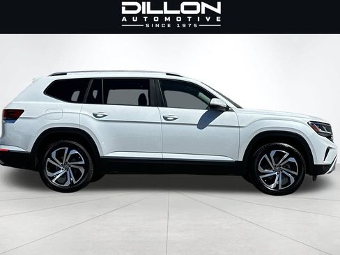 Used 2023 Volkswagen Atlas SEL AWD/4WD image 3
