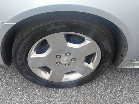 Used 2009 Chevrolet Impala SS w/ Convenience Package FWD image 23