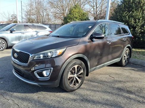 Used 2017 Kia Sorento EX w/ EX Advanced Touring Package image 5