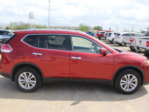 Used 2015 Nissan Rogue SV image 7