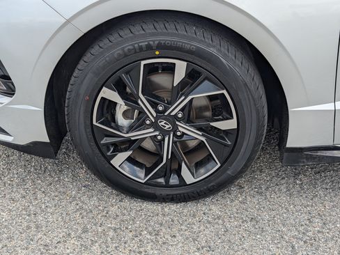 Used 2024 Hyundai Sonata SEL FWD image 13