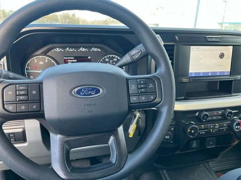 New 2025 Ford F450 XL image 10