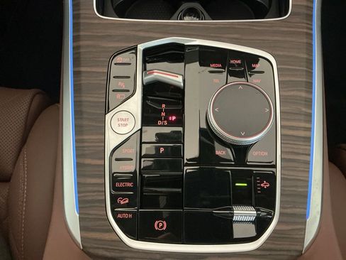 New 2026 BMW X5 xDrive50e AWD/4WD image 14
